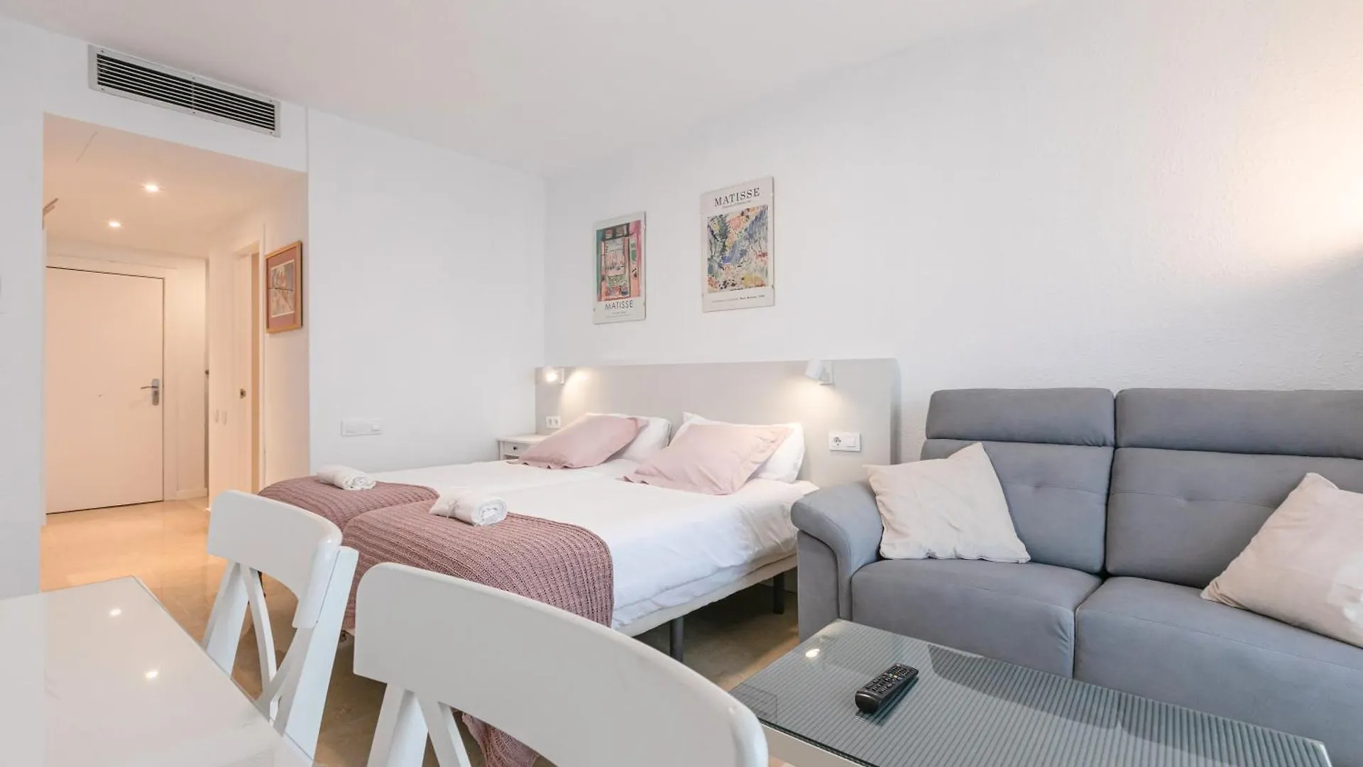 Ruby Apartment Seville